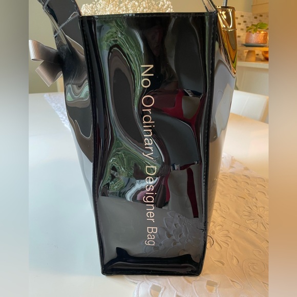 Alacon Plain Bow Large Icon Bag - Picture 4 of 9